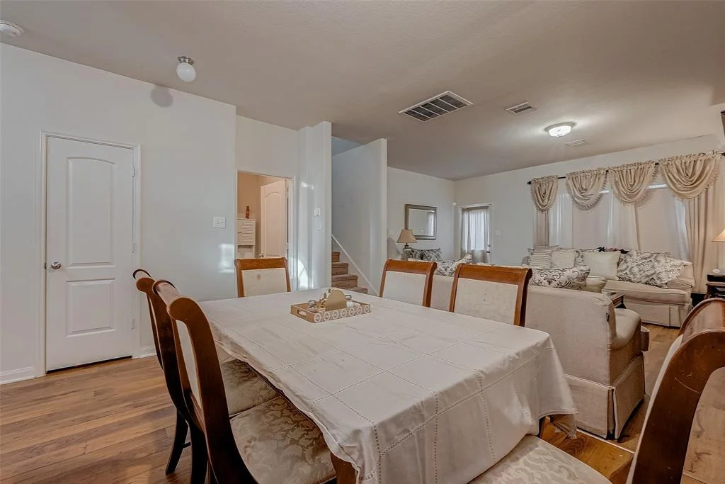 Photo of 9435 Amethyst Glen Drive