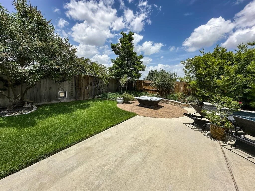 Photo of 25718 Creek Ledge Drive