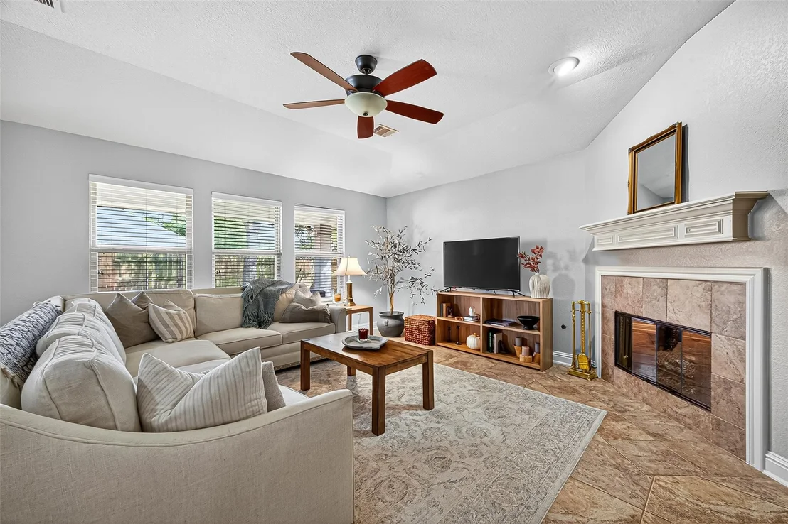 Photo of 16202 Peach Bluff Lane