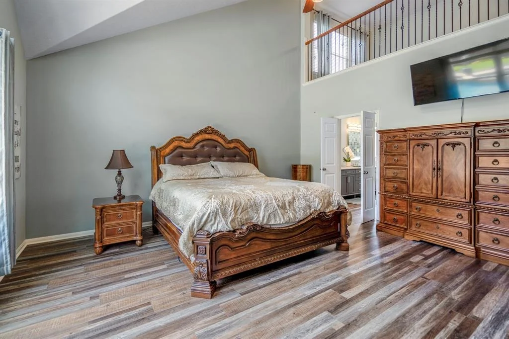 Photo of 9227 Forest Creek Drive