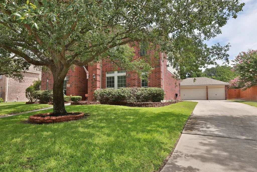 Photo of 17430 Autumn Oak Way