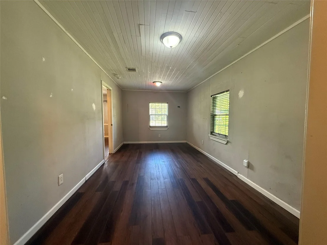 Photo of 725 Kyle Street