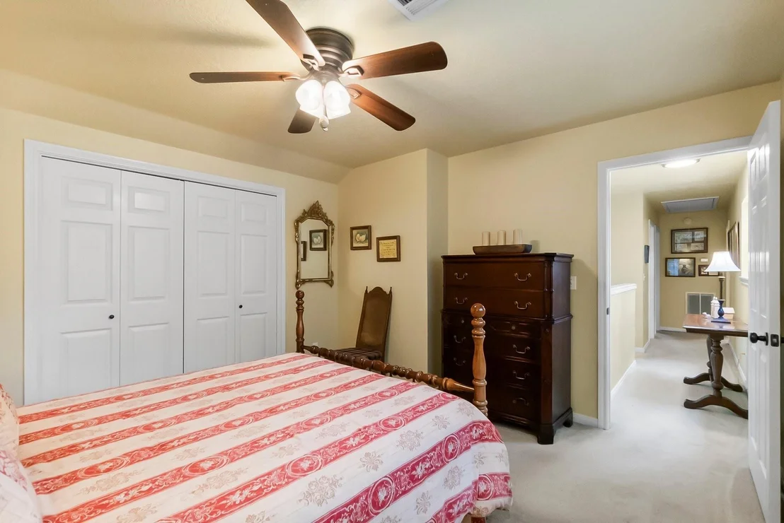 Photo of 292 Apple Valley Drive