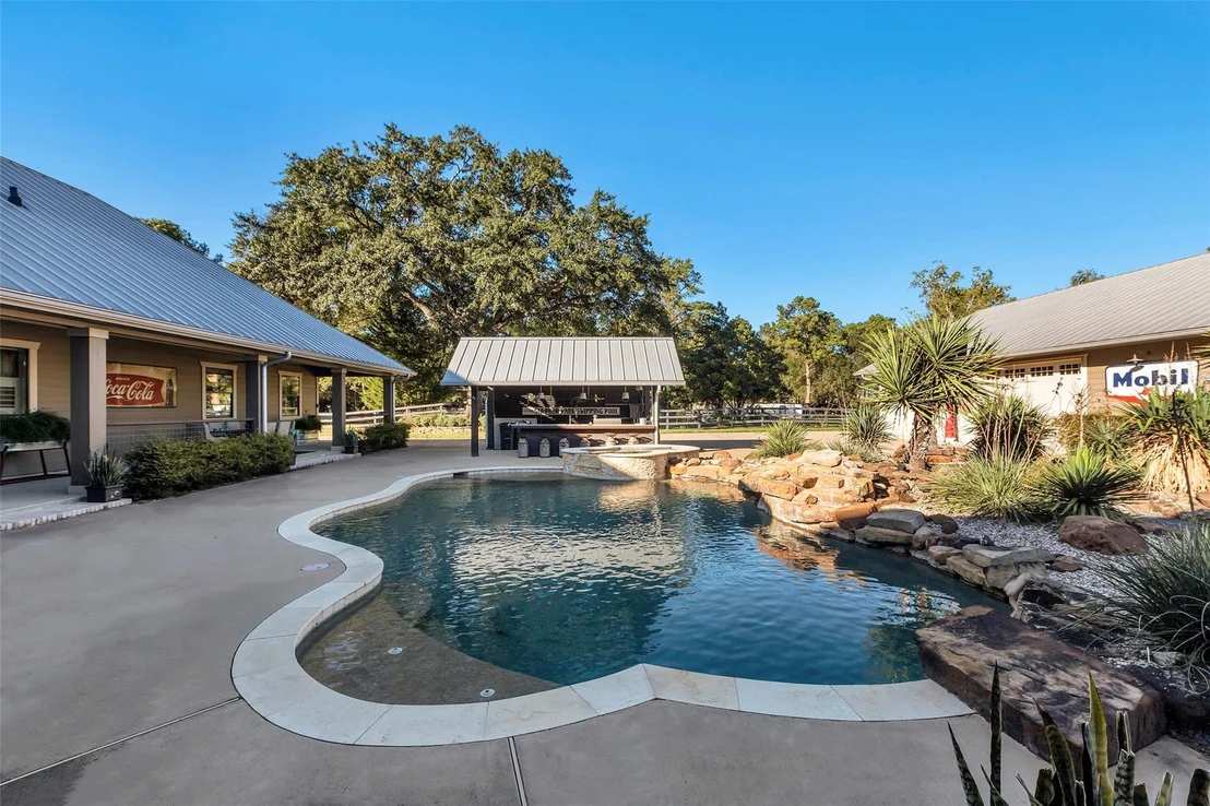 Photo of 16619 Bobcat Trail