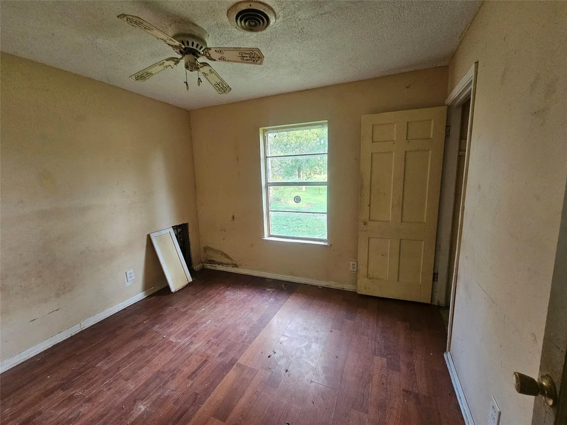 Photo of 905 E Columbus Drive