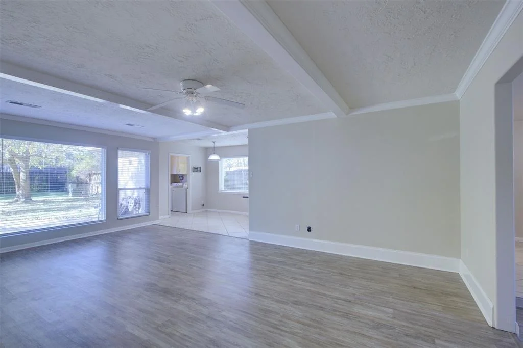 Photo of 17611 Loring Lane