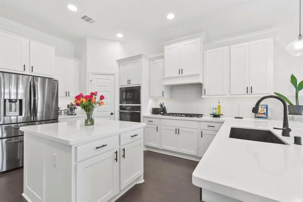 Photo of 23014 Blackstone Park Road