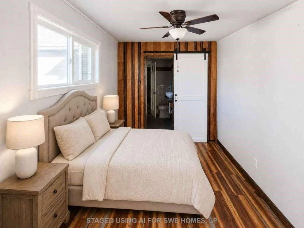 Photo of 108 W 9th Street