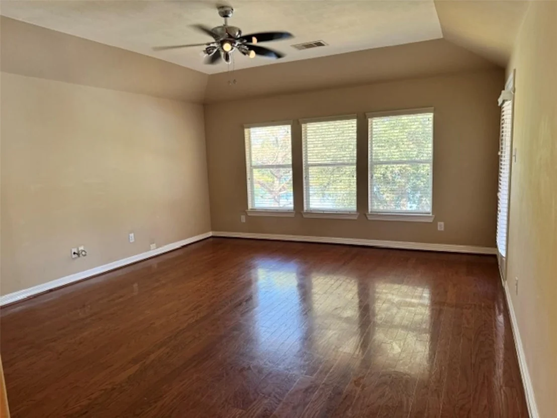 Photo of 25311 Hamden Valley Drive