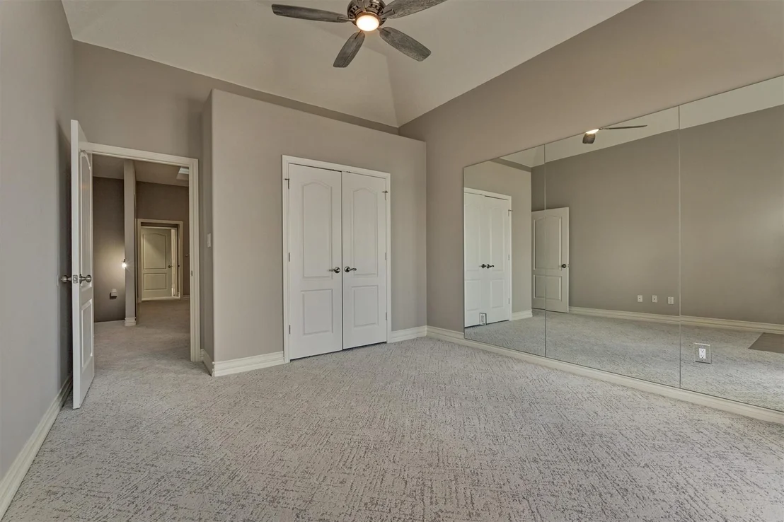 Photo of 4 Regency Point