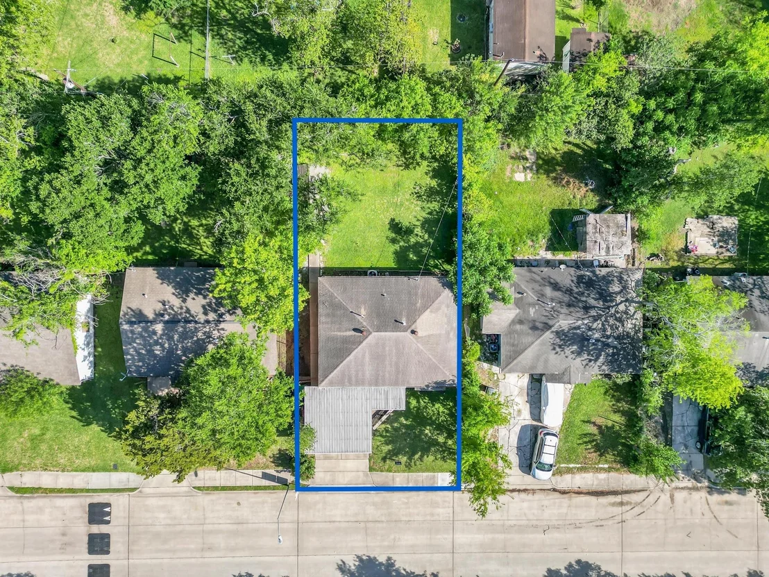 Photo of 3922 Simsbrook Drive