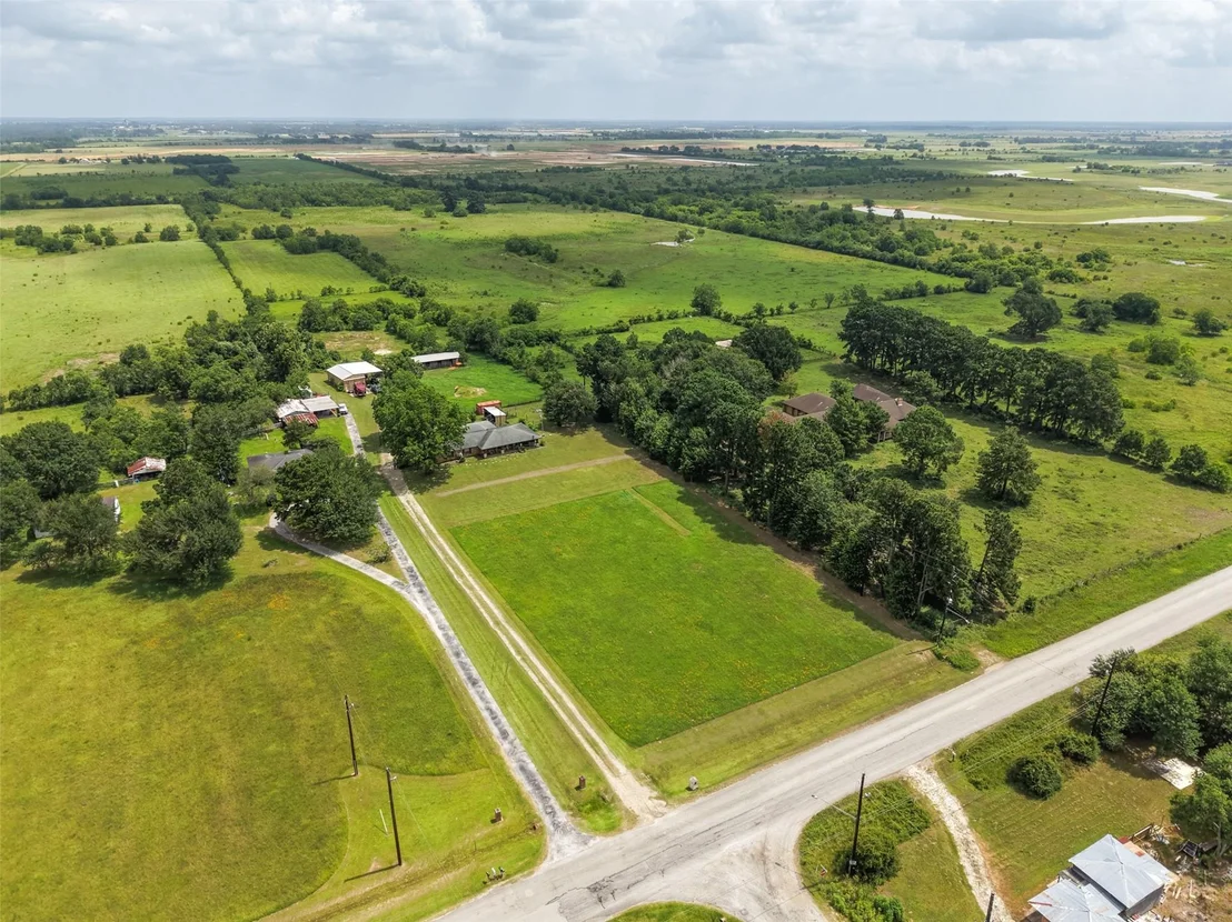 Photo of 34366 Owens Road