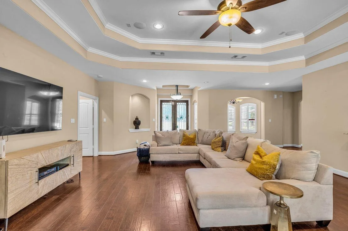 Photo of 16634 Savannah Drive