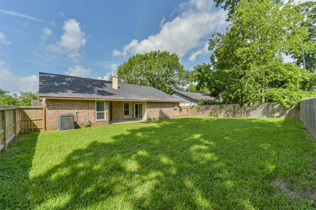 Photo of 17502 Huntersglen Circle