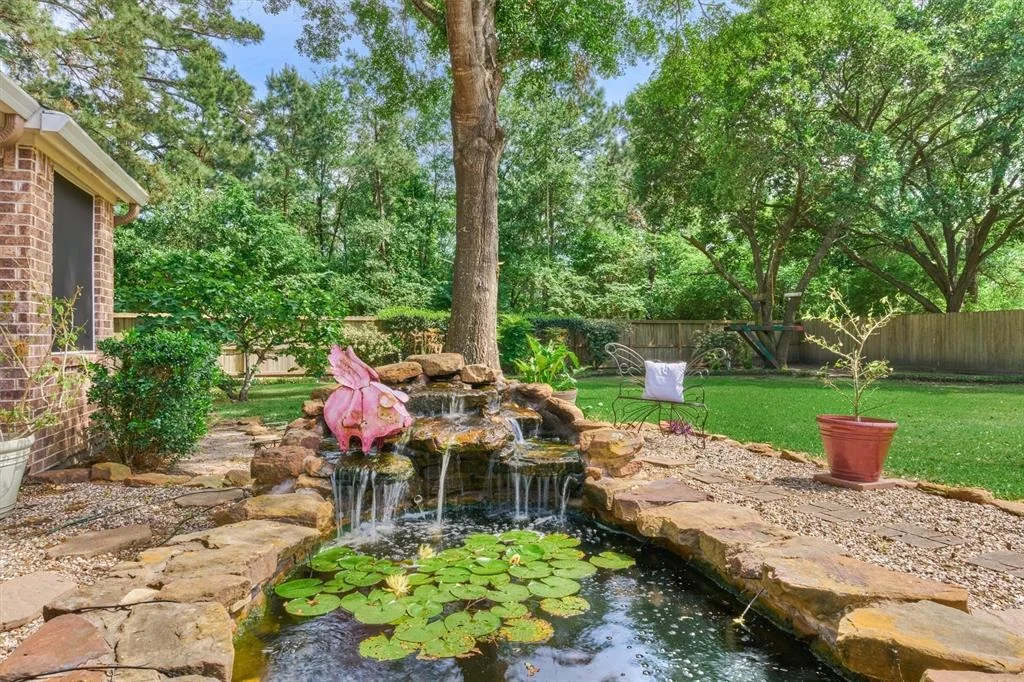 Photo of 23010 Hampton Forest Lane