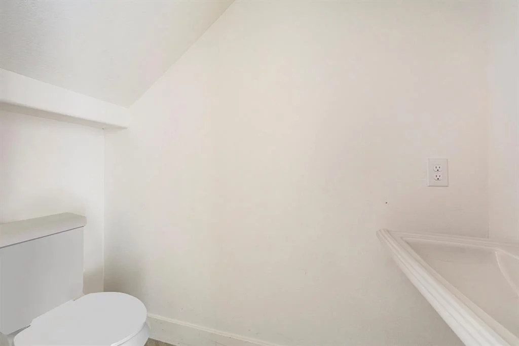Photo of 10009 Morocco Road