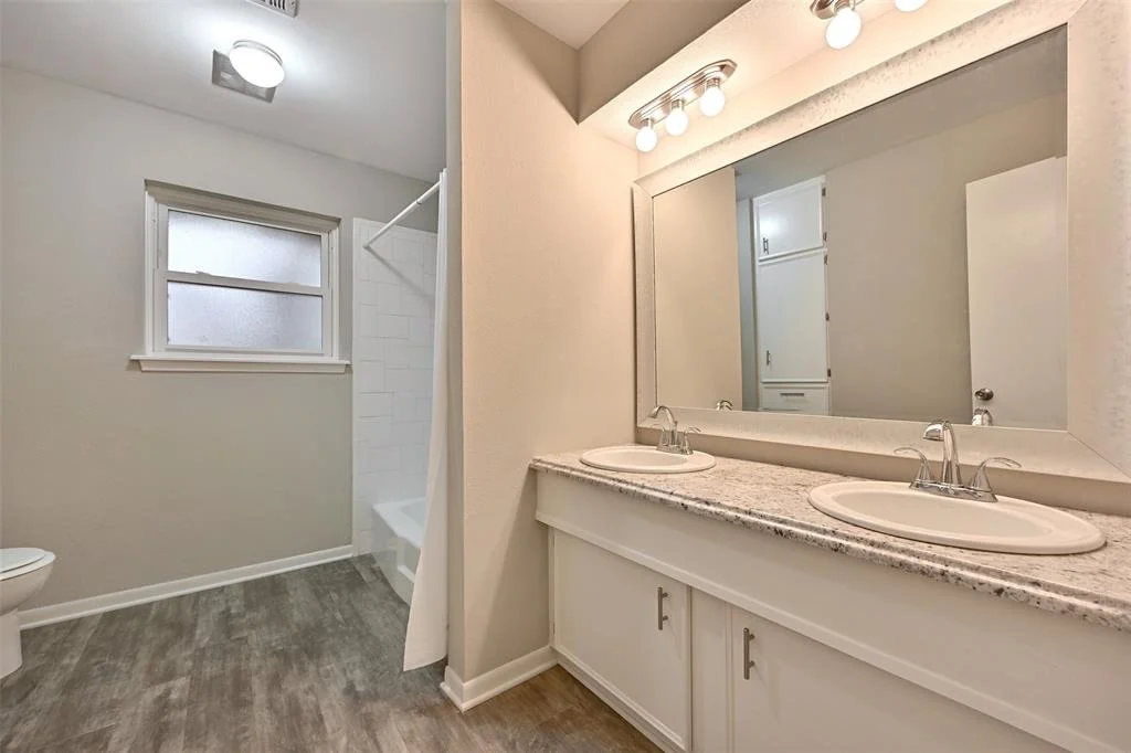 Photo of 1406 Neptune Lane