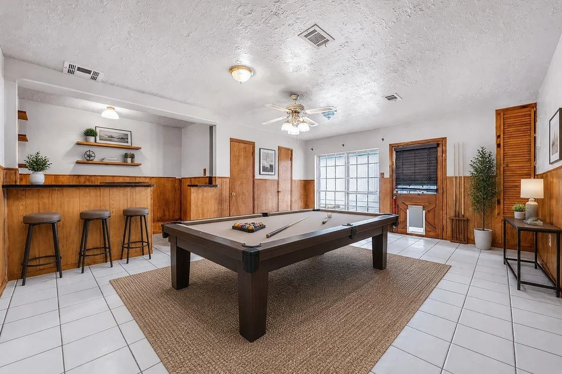 Photo of 18815 Whitewood Drive
