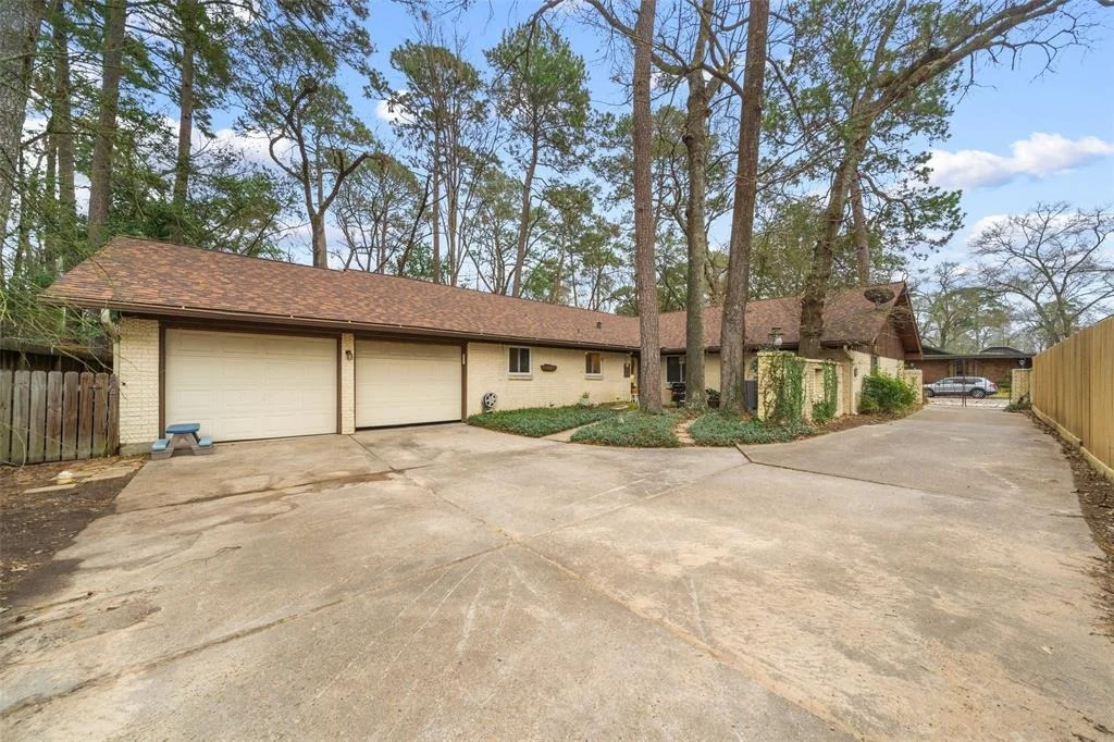 Photo of 308 Tanglewood Drive
