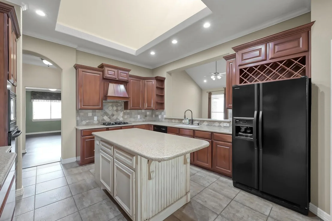Photo of 25536 Richards Road