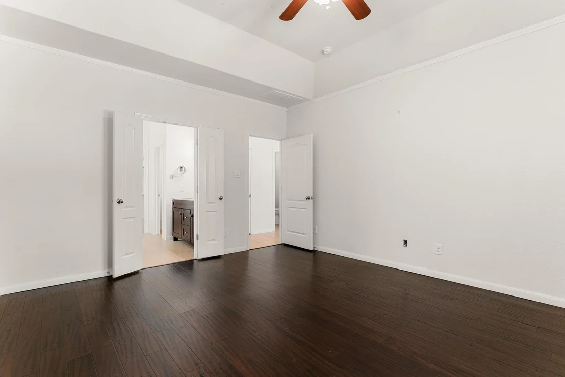 Photo of 6914 Dillon Drive