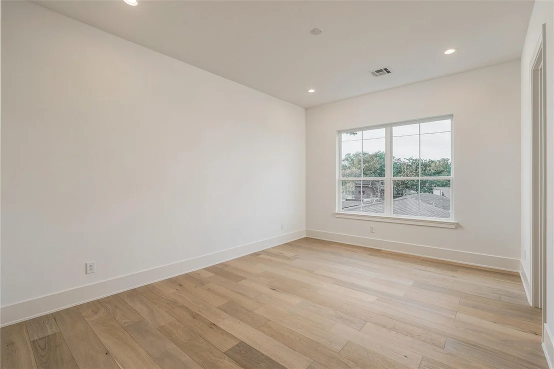 Photo of 2109 Mckean Drive