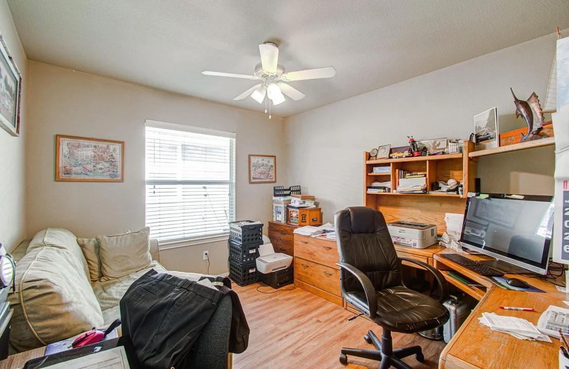 Photo of 957 Oak Terrace Drive