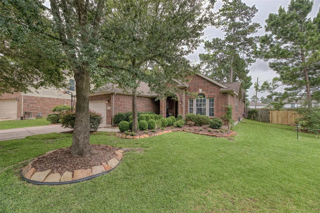 Photo of 6 Red Adler Place