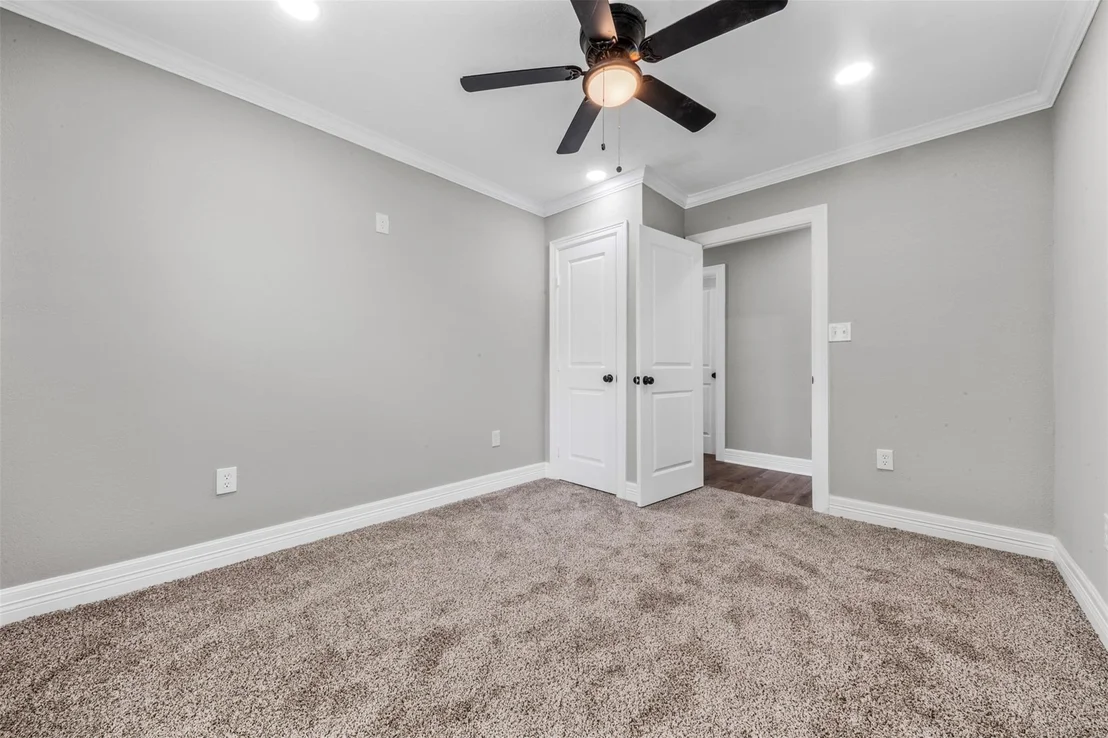 Photo of 2616 Windsor Lane