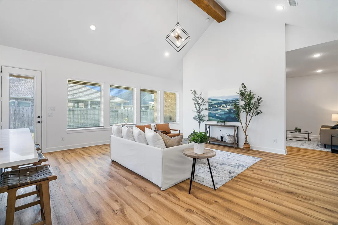 Photo of 15240 Hemingway Heights Drive