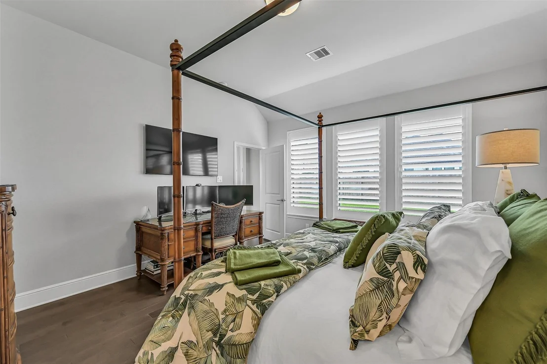 Photo of 1009 Tackett Court