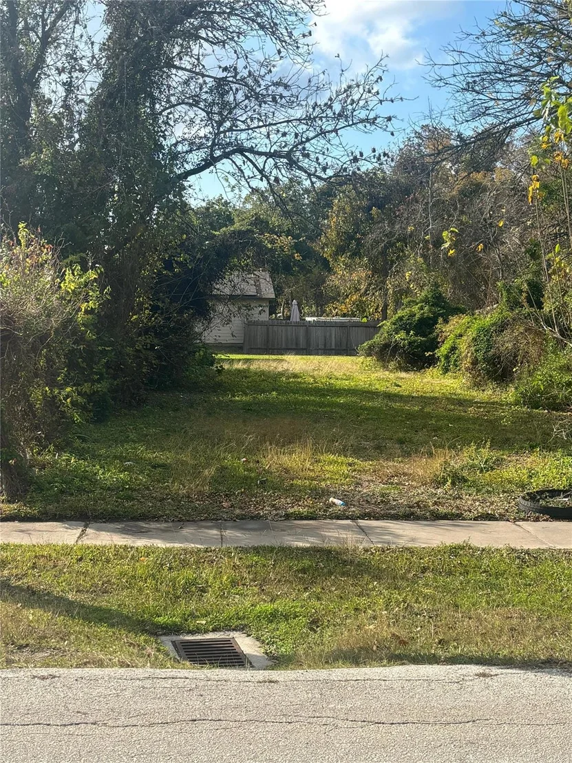 Photo of 308 Lake Road