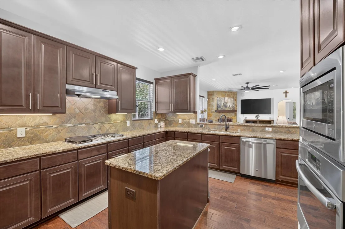 Photo of 16711 Wagon Wheel Road