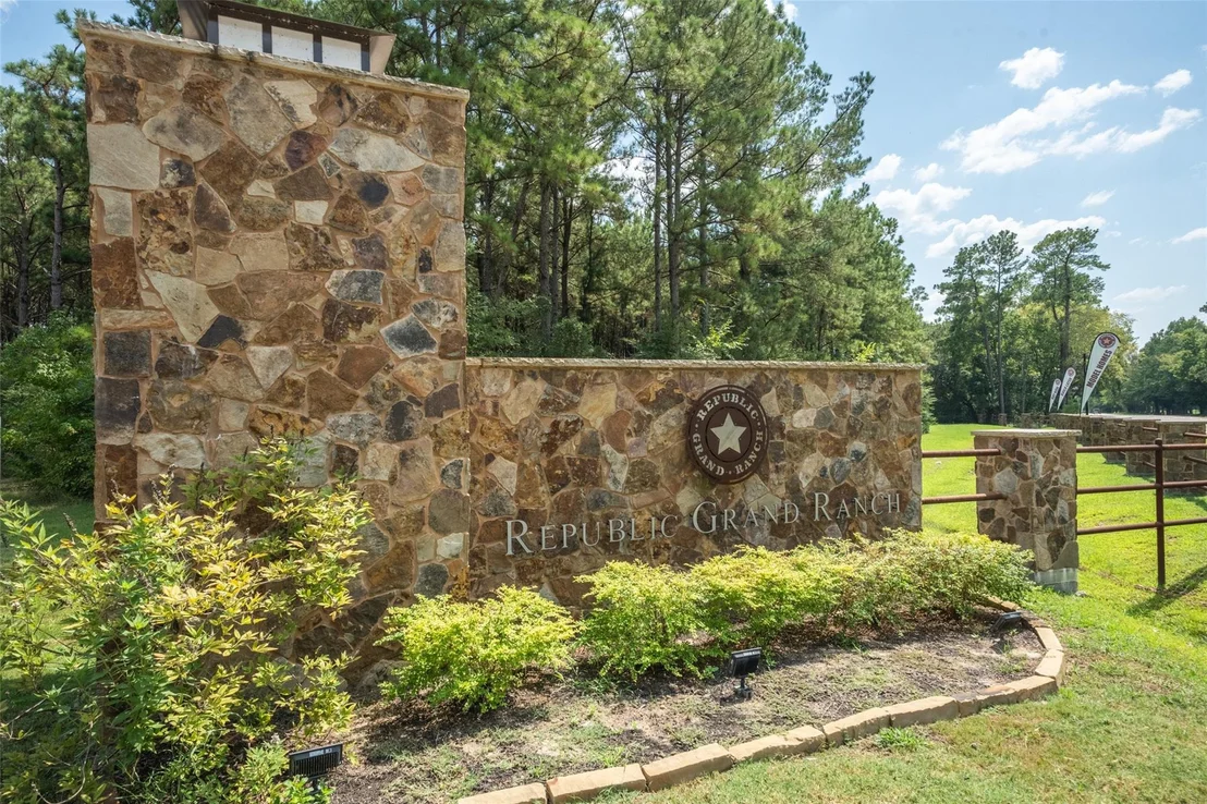 Photo of 11842 Grand North Road