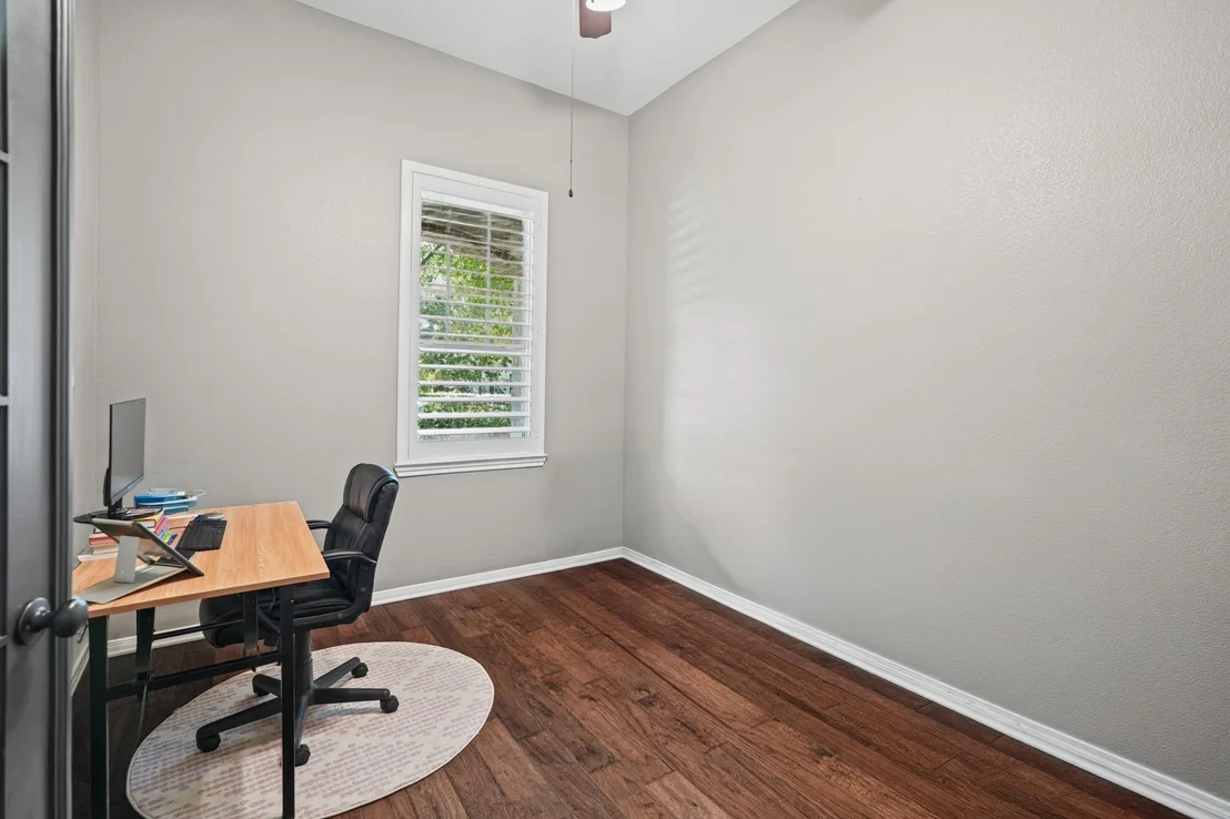 Photo of 54 W Wolf Cabin Circle