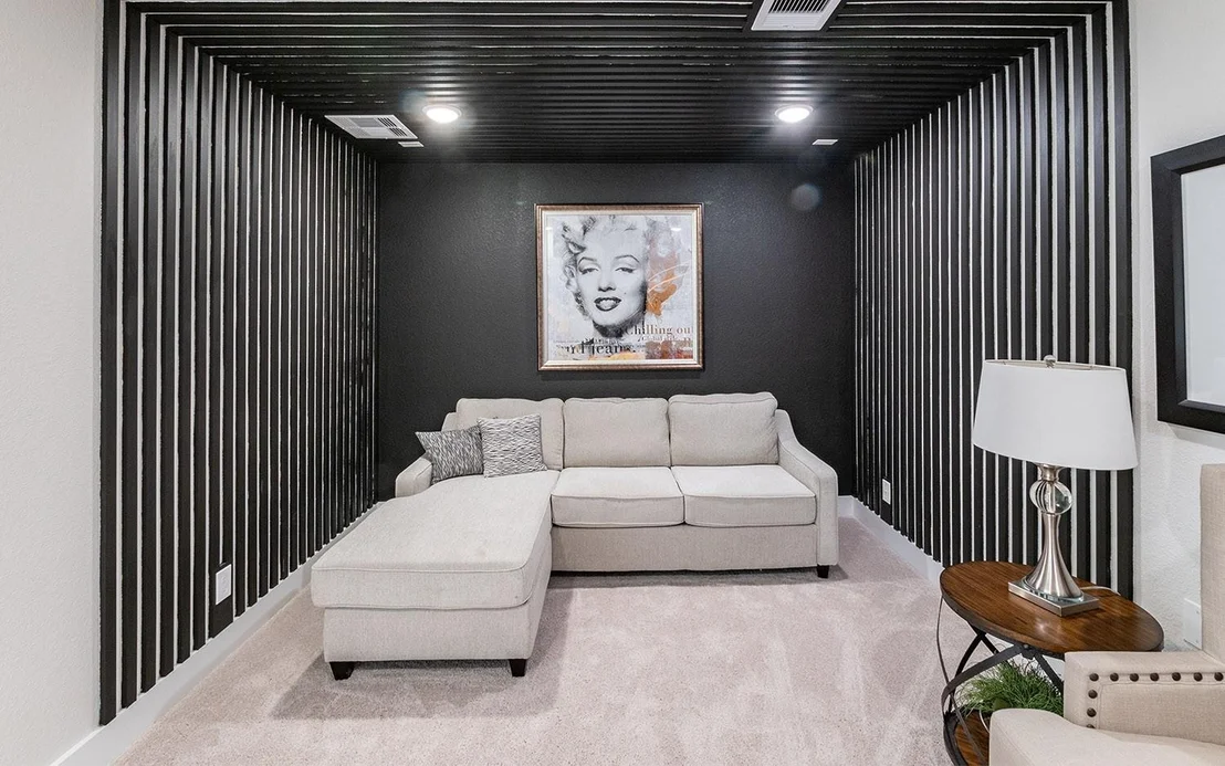 Photo of 830 Aspen Bluffs