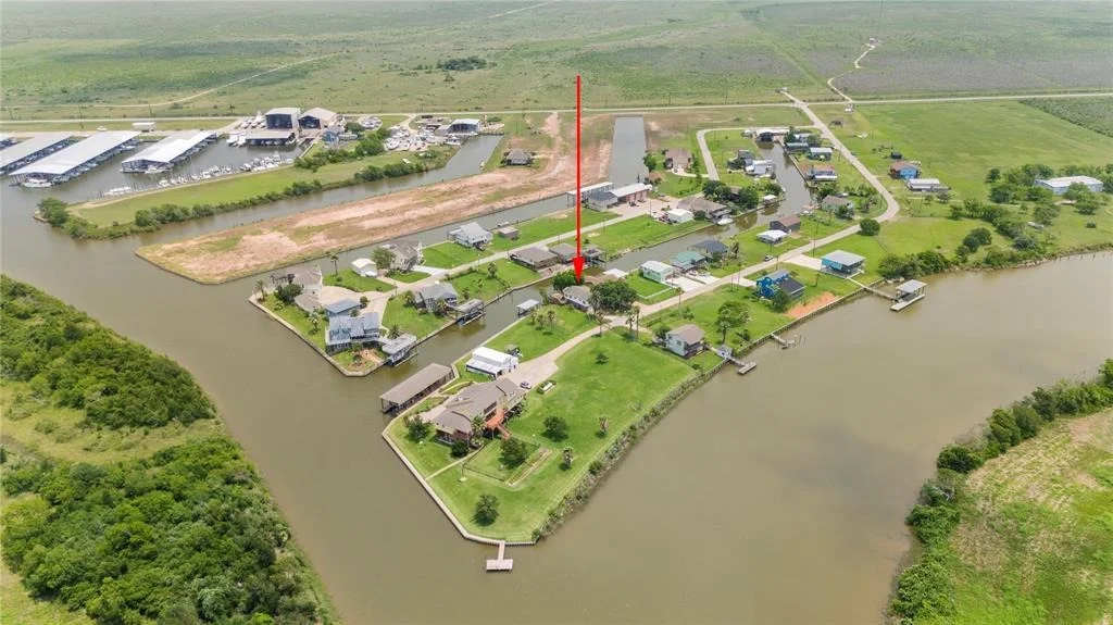 Photo of 450 Creek Drive