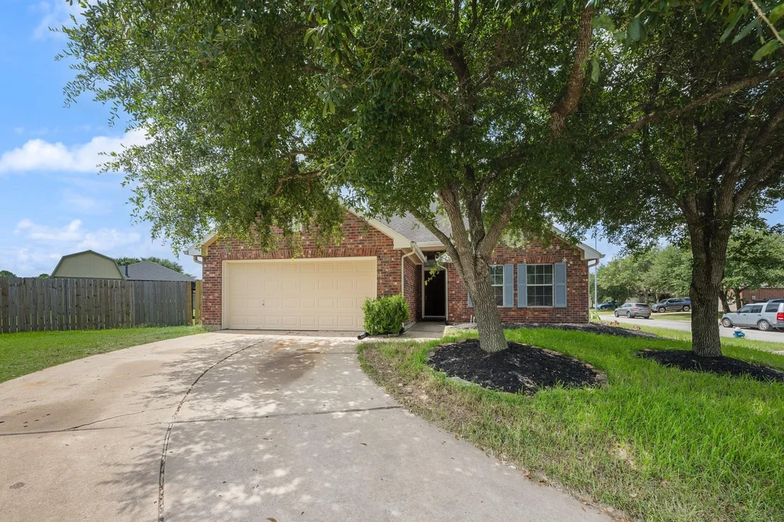 Photo of 15014 Stablewood Downs Lane