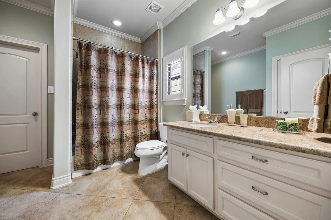 Photo of 4138 Lanark Lane