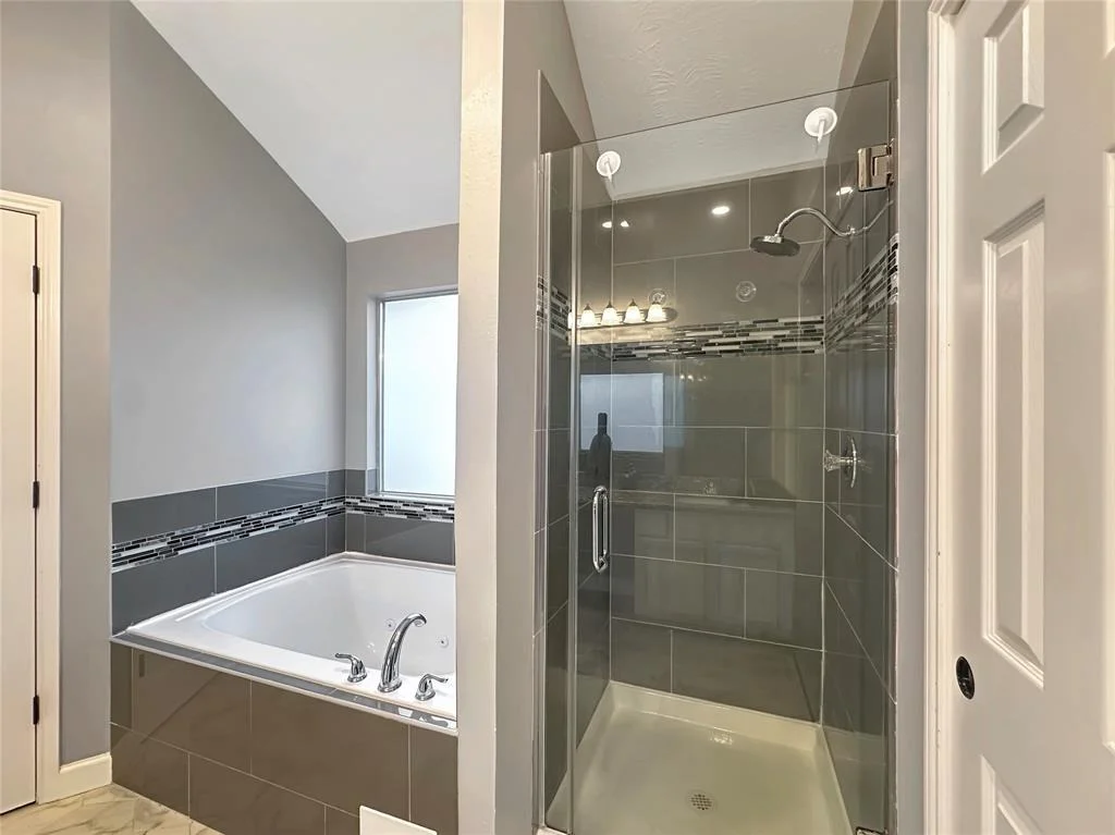 Photo of 23935 Scrivener Lane