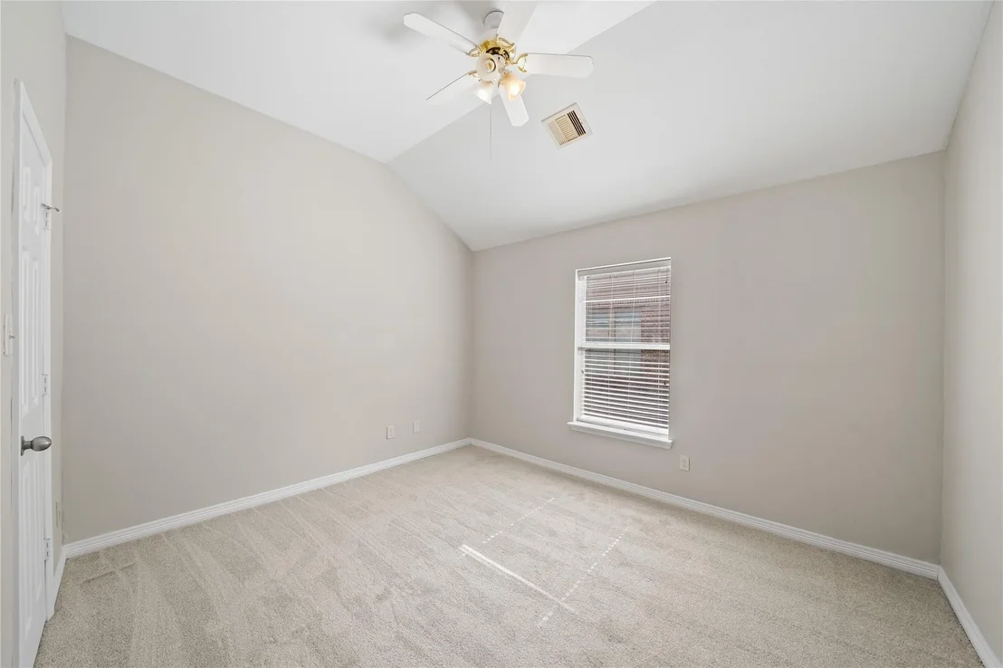 Photo of 626 Silver Creek Circle