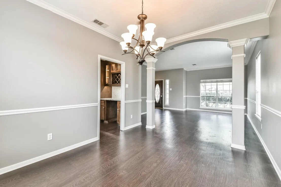 Photo of 6122 Spanish Oak Drive