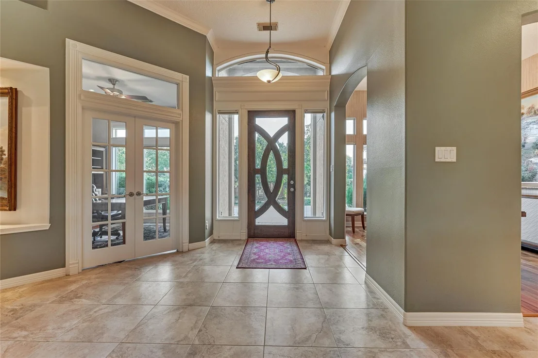 Photo of 115 Brookgreen Circle N