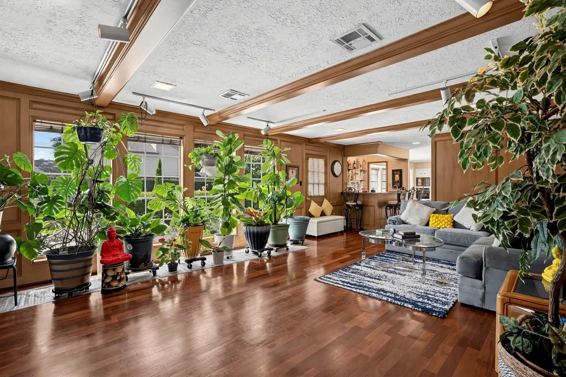 Photo of 16211 N Greenfield Drive