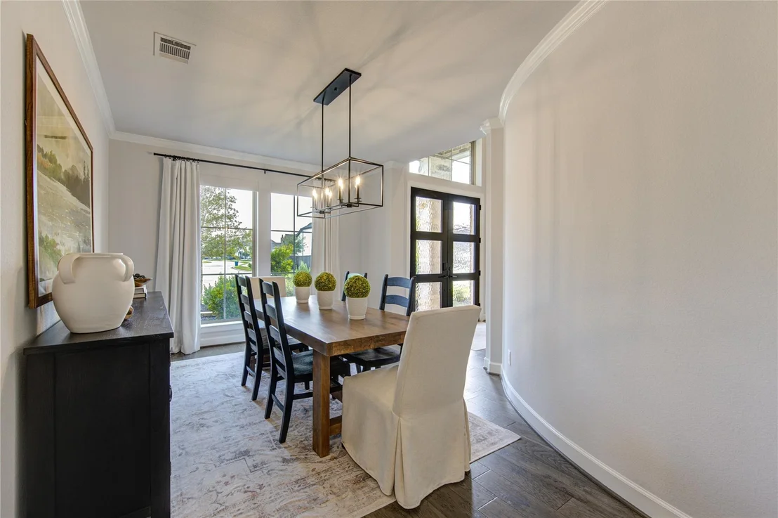Photo of 6718 Mirabeau Lane