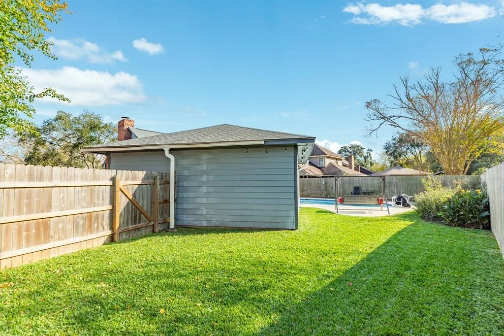 Photo of 417 Daffodil Street