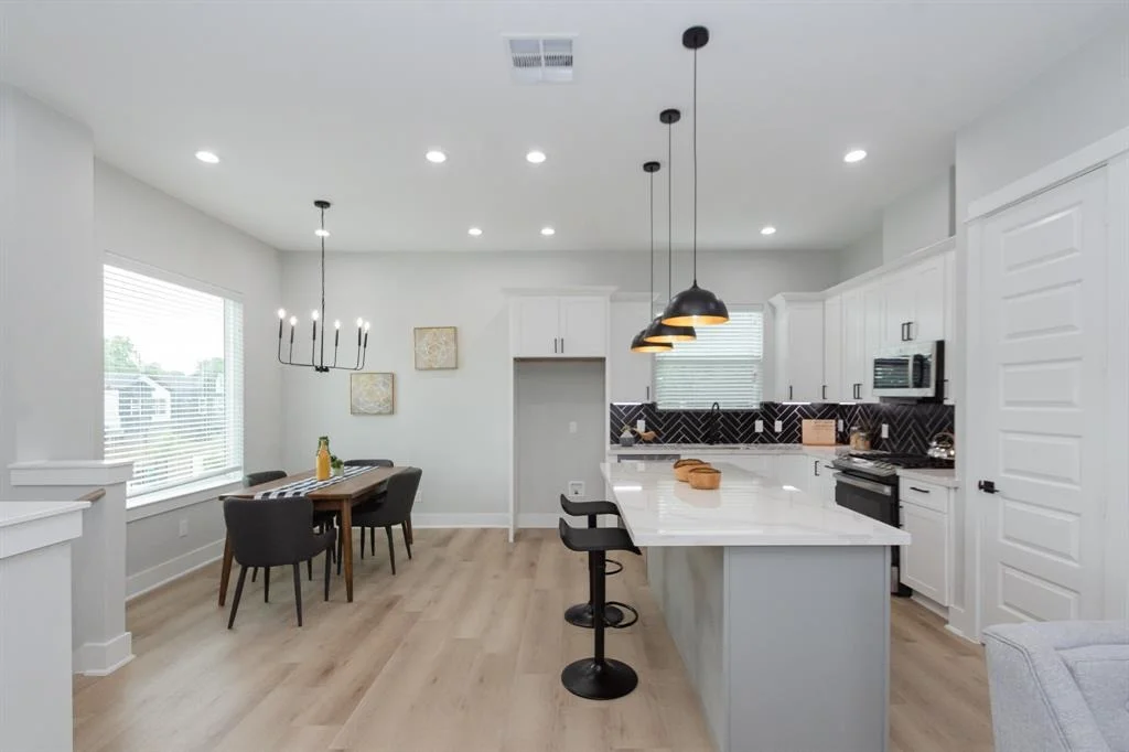 Photo of 5719 Elysian Street