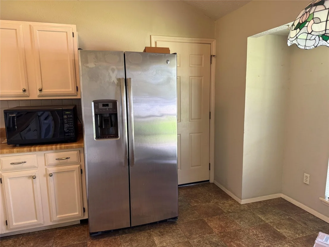 Photo of 24303 Four Sixes Lane