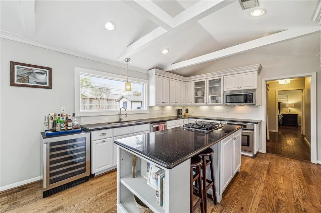 Photo of 2319 Lazybrook Drive