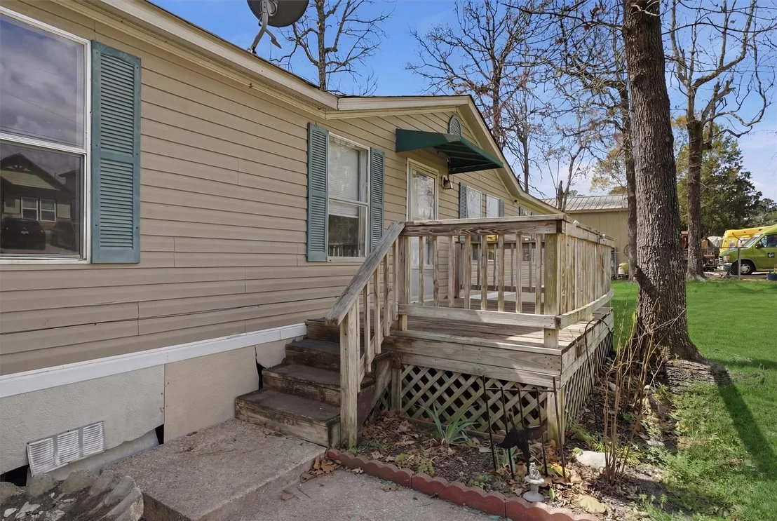 Photo of 16933 W Hammon